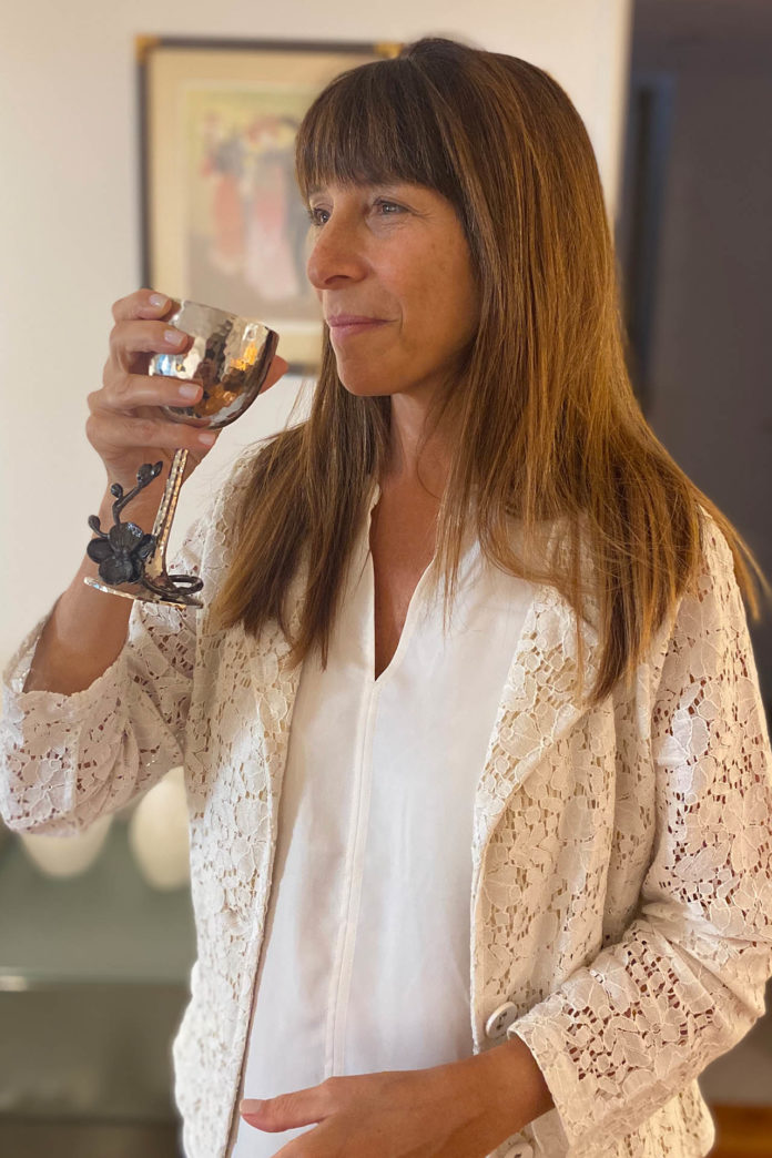 Rabina Judy Nowominsky -